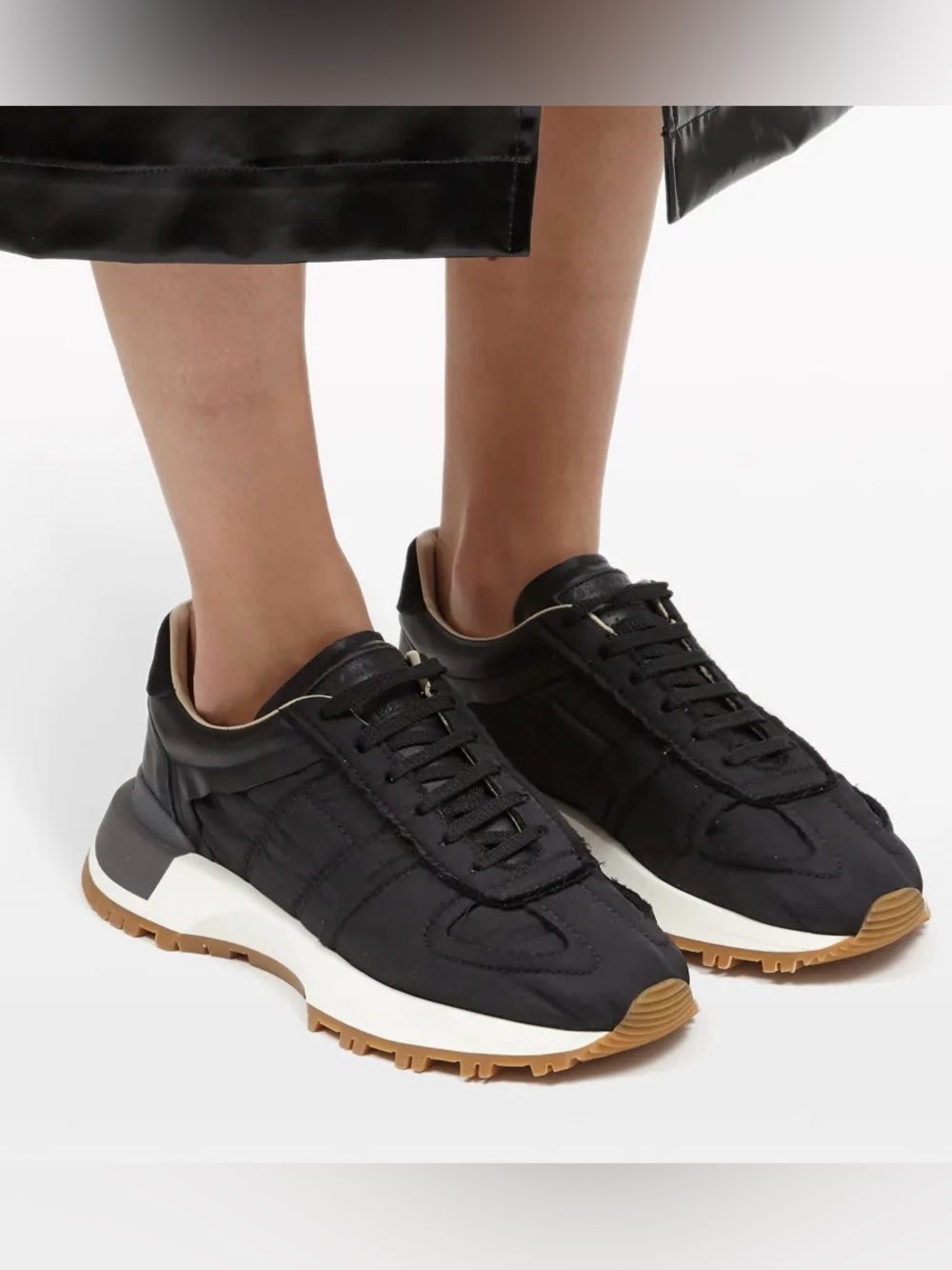 $690 Maison Margiela Black Leather Suede Gum Sole 50-50 Low Top Sneakers Size 7